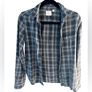 Black & Gray Plaid Uniqlo Flannel